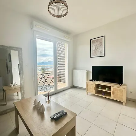 Apartmán Cosy Avec Parking Et Vue Feerique