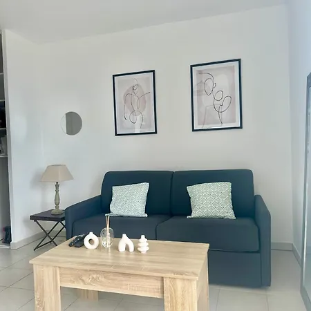 Cosy Avec Parking Et Vue Feerique